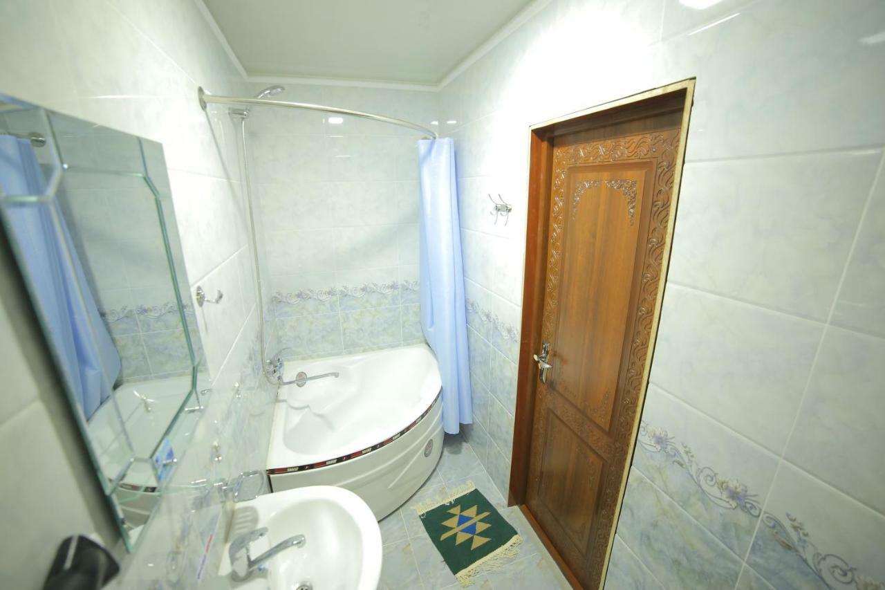 חיווה Rasulboy Guest House מראה חיצוני תמונה