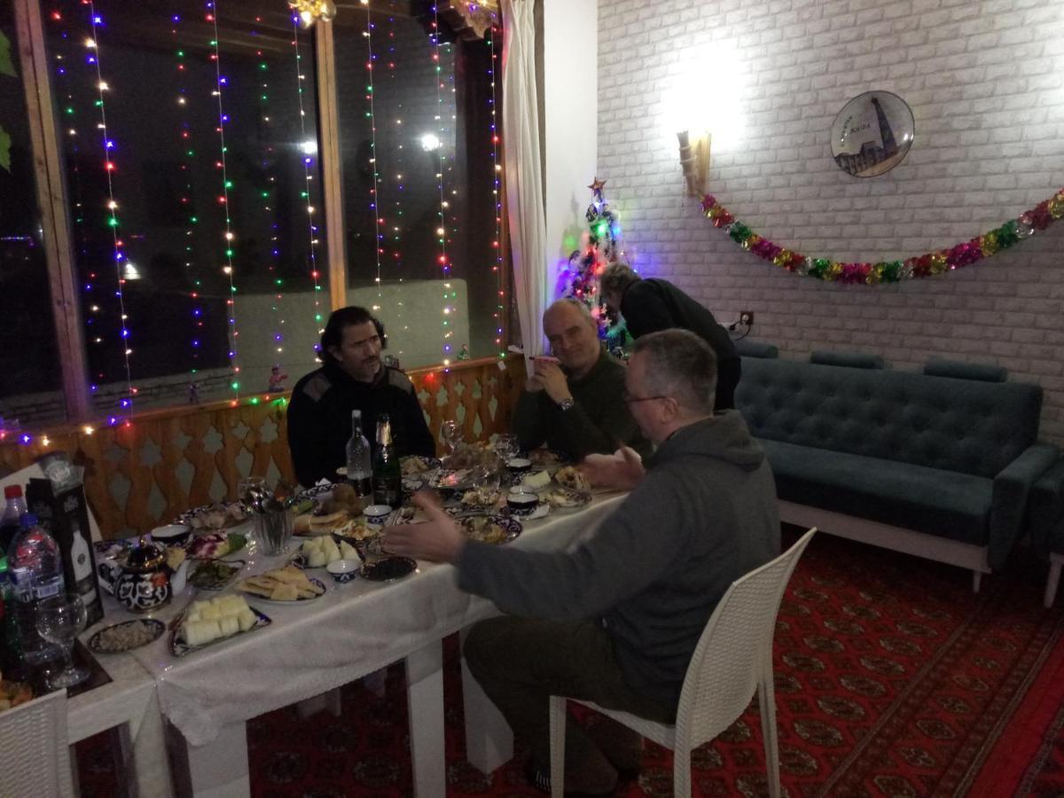 חיווה Rasulboy Guest House מראה חיצוני תמונה